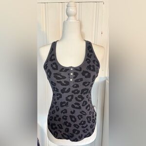 Victoria’s Secret PINK Gray Leopard Print Henley Tank Top ~ Size M
